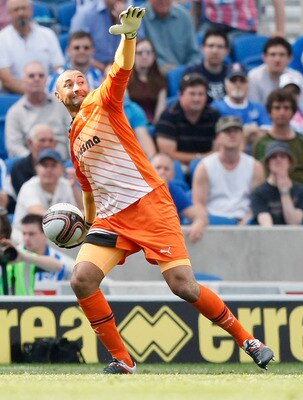 BRIGHTON, ENGLAND - JULY 30: Heurelho Gomes of Tottenham Hotspur in action during the Pre Season Friendly match between Brighton & Hove Albion and Tottenham Hotspur at Amex Stadium on July 30, 2011 in Brighton, United Kingdom. (Photo by Tom Dulat/Getty Im