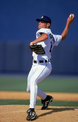 7 Mar 2000: Matt Anderson #14 of the Detroit Tigers winds back to pitch the ball during the Spring Training Game against the Atlanta Braves at Joker Marchant Field in Lakeland, Florida. The Braves defeated the Tigers 10-7. Mandatory Credit: Scott Halleran