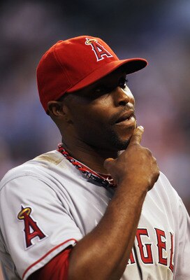 KANSAS CITY, MO - MAY 31:  Torii Hunter #48 of the Los Angeles Angels of Anaheim in action during the game against the Kansas City Royals on May 31, 2011 at Kauffman Stadium in Kansas City, Missouri.  (Photo by Jamie Squire/Getty Images)