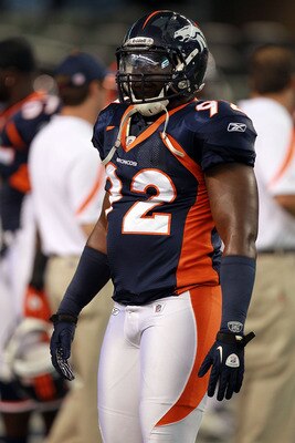 ARLINGTON, TX - AUGUST 11:  Elvis Dumervil #92 of the Denver Broncosat Cowboys Stadium on August 11, 2011 in Arlington, Texas.  (Photo by Ronald Martinez/Getty Images)