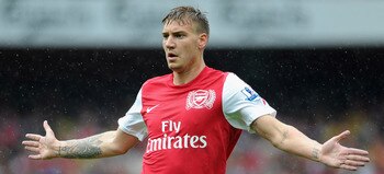 LONDON, ENGLAND - AUGUST 20:  Nicklas Bendtner of Arsenal reacts during the Barclays Premier League match between Arsenal and Liverpool at the Emirates Stadium on August 20, 2011 in London, England.  (Photo by Michael Regan/Getty Images)