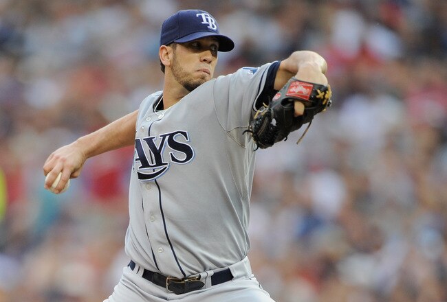 MINNEAPOLIS, MN - JULY 5: James Shields #33 of the Tampa Bay Rays delivers a pitch against the Minnesota Twins in the first inning on July 5, 2011 at Target Field in Minneapolis, Minnesota. (Photo by Hannah Foslien/Getty Images)