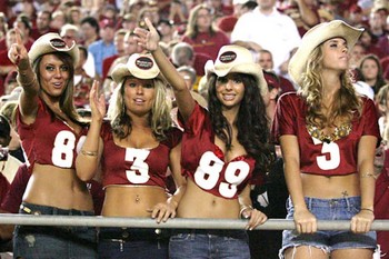 College-Sports-Hottest-Female-Fans-114_d