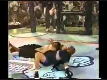 img_11643_best-mma-knockout-ever-gary-goodridge-destroys-paul-herrera_display_image.jpg?1314052289