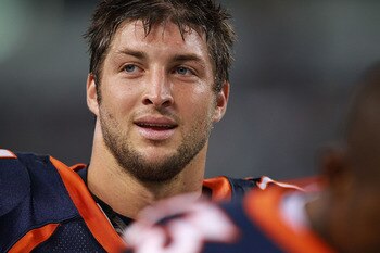 ARLINGTON, TX - AUGUST 11:  Tim Tebow #15 of the Denver Broncos at Cowboys Stadium on August 11, 2011 in Arlington, Texas.  (Photo by Ronald Martinez/Getty Images)