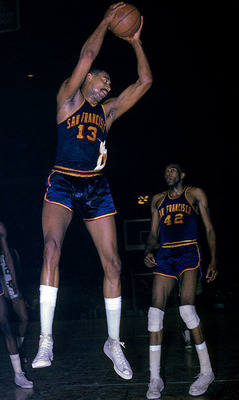 http://cdn.bleacherreport.net/images_root/slides/photos/001/225/596/warriors-wilt-chamberlain-nate-thurmond_display_image.jpg?1314203965