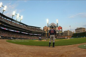 DETROIT, MI - AUGUST 17:  Jim Thome #25 of the Minnesota Twins stands just outside the on-deck cirle before his first at bat against the Detroit Tigers during a MLB game at Comerica Park on August 17, 2011 in Detroit, Michigan.  (Photo by Dave Reginek/Get