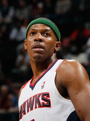 ATLANTA, GA - APRIL 05:  Joe Johnson #2 of the Atlanta Hawks against the San Antonio Spurs at Philips Arena on April 5, 2011 in Atlanta, Georgia.  NOTE TO USER: User expressly acknowledges and agrees that, by downloading and/or using this Photograph, user