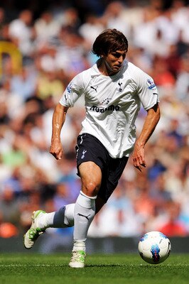 LONDON, ENGLAND - AUGUST 28:  Niko Kranjcar of Tottenham in action during the Barclays Premier League match between Tottenham Hotspur and Manchester City at White Hart Lane on August 28, 2011 in London, England.  (Photo by Michael Regan/Getty Images)