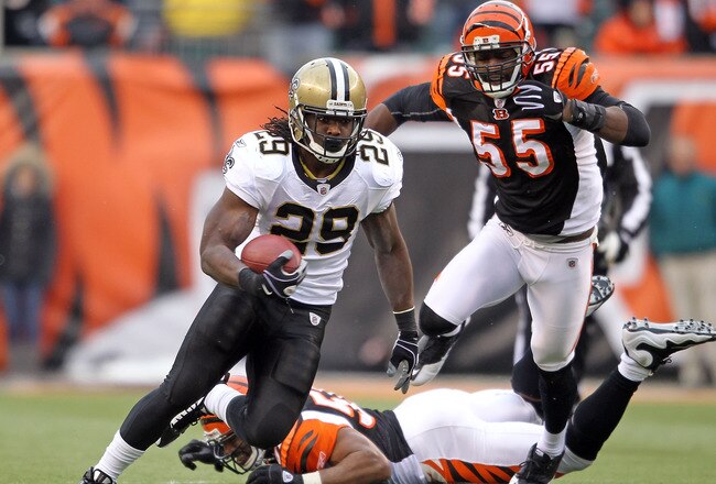 CINCINNATI, OH - DECEMBER 05:  Chris Ivory #29 of the New Orleans Saints runs with the ball during the NFL game against the Cincinnati Bengals at Paul Brown Stadium on December 5, 2010 in Cincinnati, Ohio.  The Saints won 34-30.  (Photo by Andy Lyons/Gett