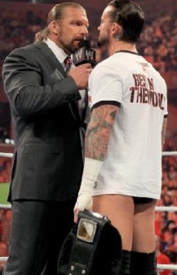 WWE RAW desde Los Angeles, California.  000Triple-H-CM-Punk_display_image_display_image
