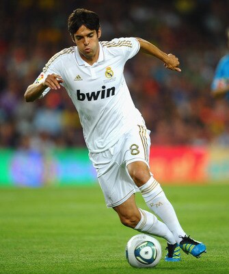 BARCELONA, SPAIN - AUGUST 17:  Kaka of Real Madrid in action during the Super Cup second leg match between Barcelona and Real Madrid at Nou Camp on August 17, 2011 in Barcelona, Spain.  (Photo by Laurence Griffiths/Getty Images)