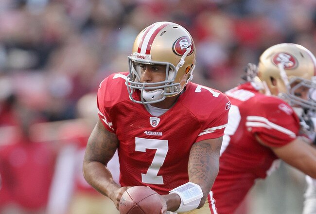 SAN FRANCISCO, CA - AUGUST 20:  Colin Kaepernick #7 of the San Francisco 49ers in action during their game against the Oakland Raiders at Candlestick Park on August 20, 2011 in San Francisco, California.  (Photo by Ezra Shaw/Getty Images)
