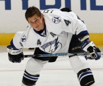 2110010_lightning_v_panthers-300x252_display_image
