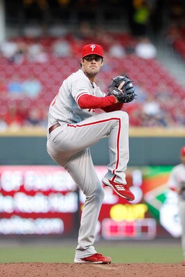 CINCINNATI, OH - AUGUST 29: Cole Hamels #35 of the Philadelphia Phillies pitches against the Cincinnati Reds at Great American Ball Park on August 29, 2011 in Cincinnati, Ohio. (Photo by Joe Robbins/Getty Images)