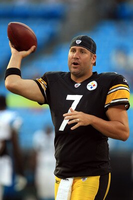 CHARLOTTE, NC - SEPTEMBER 01:  Ben Roethlisberger #7 of the Pittsburgh Steelers warms up against the Carolina Panthers before their preseason game at Bank of America Stadium on September 1, 2011 in Charlotte, North Carolina.  (Photo by Streeter Lecka/Gett