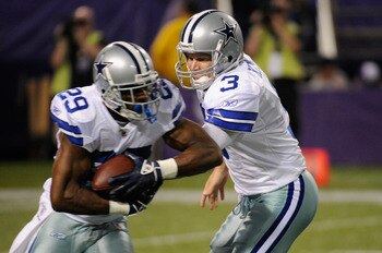 MINNEAPOLIS, MN - AUGUST 27: Jon Kitna #3 of the Dallas Cowboys hands the ball to DeMarco Murray #29 during the game against the Minnesota Vikings on August 27, 2011 at Hubert H. Humphrey Metrodome in Minneapolis, Minnesota. The Cowboys defeated the Vikin