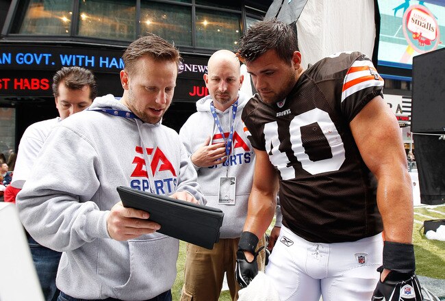 NEW YORK - APRIL 28:  Peyton Hillis #40 of the Cleveland Browns participates in a photo shoot for the cover of EA Sports Madden NFL 12 on April 28, 2011 in Time Square, New York City  (Photo by Mike Stobe/Getty Images for EA Sports)