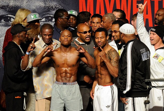 LAS VEGAS - APRIL 30:  (L-R) Boxers Floyd Mayweather Jr. and Shane Mosley pose after the weigh-in for their bout at the MGM Grand Garden Arena on April 30, 2010 in Las Vegas, Nevada. Mayweather and Mosley will meet in a 12-round welterweight bout on May 1