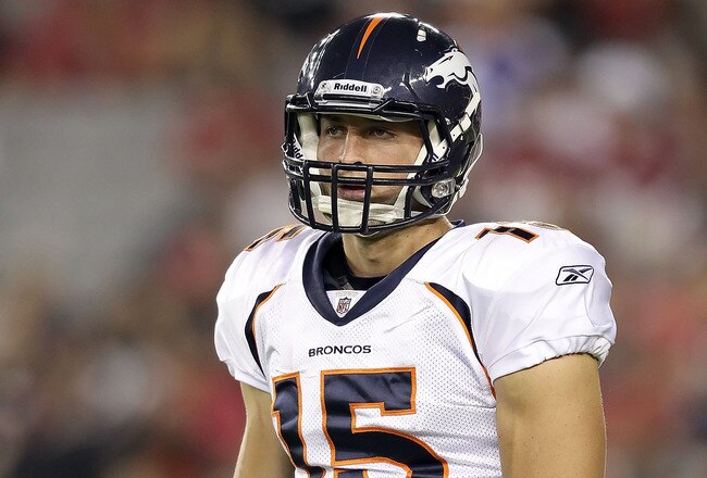 GLENDALE, AZ - SEPTEMBER 01:  Quarterback Tim Tebow #15 of the Denver Broncos during the preseason NFL game against the Arizona Cardinals at the University of Phoenix Stadium on September 1, 2011 in Glendale, Arizona.  The Cardinals defeated the Broncos 2