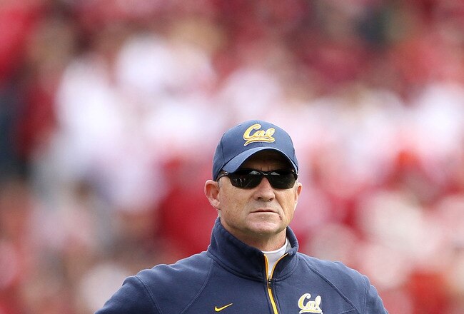 BERKELEY, CA - NOVEMBER 20:  Head coach Jeff Tedford of the California Golden Bears watches his team play their game against the Stanford Cardinal at California Memorial Stadium on November 20, 2010 in Berkeley, California.  (Photo by Ezra Shaw/Getty Imag