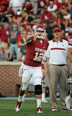 NORMAN, OK - SEPTEMBER 03:   Quarterback Landry Jones warms up before the game against the Tulsa Hurricanes September 3, 2011 at Gaylord Family-Oklahoma Memorial Stadium in Norman, Oklahoma.  Oklahoma defeated Tulsa 47-14.  (Photo by Brett Deering/Getty I