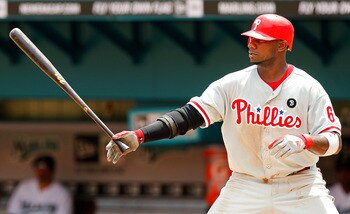 MIAMI GARDENS, FL - SEPTEMBER 04:  Ryan Howard #6 of the Philadelphia Phillies hits during a game against the  Florida Marlins at Sun Life Stadium on September 4, 2011 in Miami Gardens, Florida.  (Photo by Mike Ehrmann/Getty Images)