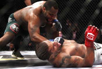 Оверим сокрушает Бигфута