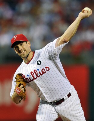 PHILADELPHIA, PA - AUGUST 22: Starting pitcher Cliff Lee #33 of the Philadelphia Phillies delivers a pitch during the game against the New York Mets at Citizens Bank Park on August 22, 2011 in Philadelphia, Pennsylvania.  (Photo by Drew Hallowell/Getty Im