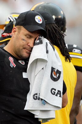 BALTIMORE, MD - SEPTEMBER 11: Quarterback  Ben Roethlisberger #7 of the Pittsburgh Steelers wipes his face with a towel on the sidelines after throwing an interception to the Baltimore Ravens during second half of the season opener at M&T Bank Stadium on
