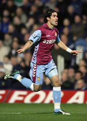 PORTSMOUTH, UNITED KINGDOM - DECEMBER 02: Juan Pablo Angel of Aston Villa celebrates scoring their second goal during the Barclays Premiership match at Fratton Park, on December 2, 2006, in Portsmouth, England.  (Photo by David Cannon/Getty Images)