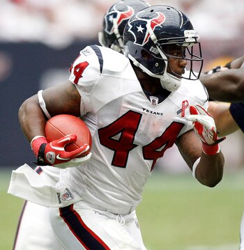 HOUSTON - SEPTEMBER 11:  Running back Ben Tate #44 of the Houston Texans rushes against the Indianapolis Colts at Reliant Stadium on September 11, 2011 in Houston, Texas. The Texans won 34-7.  (Photo by Bob Levey/Getty Images)