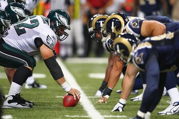 ST. LOUIS - SEPTEMBER 11: Jason Kelce #62 of the Philadelphia Eagles lines up against the St. Louis Rams at the Edward Jones Dome on September 11, 2011 in St. Louis, Missouri. The Eagles beat the Rams 31-13. (Photo by Dilip Vishwanat/Getty Images)