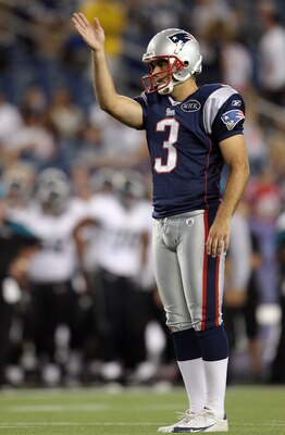 FOXBORO, MA - AUGUST 11:  Stephen Gostkowski #3 of the New England Patriots lines up his extra point kick in the second half against the Jacksonville Jaguars on August 11, 2011 at Gillette Stadium in Foxboro, Massachusetts. The New England Patriots defeat