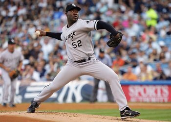 NEW YORK - JULY 31: Jose Contreras #52 of the Chicago White Sox pitches against the New York Yankees on July 31, 2007 at Yankee Stadium in the Bronx borough of New York, New York. (Photo by Jim McIsaac/Getty Images)