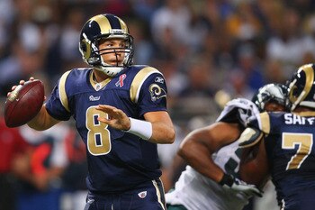 ST. LOUIS - SEPTEMBER 11: Sam Bradford #8 of the St. Louis Rams passes against Philadelphia Eagles at the Edward Jones Dome on September 11, 2011 in St. Louis, Missouri. The Eagles beat the Rams 31-13. (Photo by Dilip Vishwanat/Getty Images)