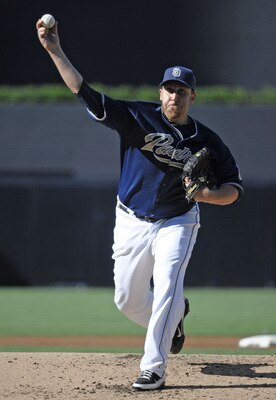 SAN DIEGO, CA - SEPTEMBER 7:  Aaron Harang #41 of the San Diego Padres pitches during the third inning of a baseball game against the San Francisco Giants at Petco Park on September 7, 2011 in San Diego, California.(Photo by Denis Poroy/Getty Images)