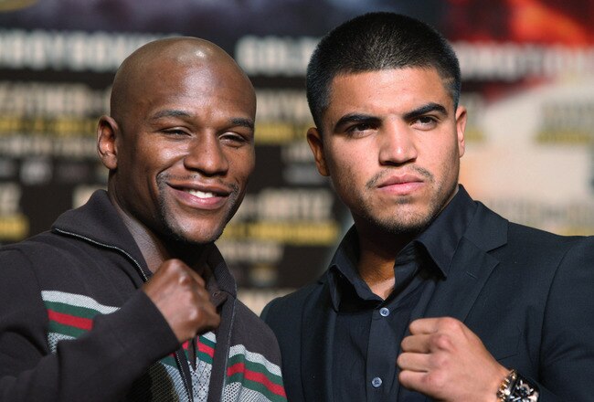 NEW YORK, NY - JUNE 28:  Floyd Mayweather and Victor Ortiz face off at a press conference about their upcoming fight on June 28, 2011 at the Hudson Theatre in New York City.  (Photo by Daniel Barry/Getty Images)