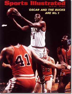 Oscar Robertson hozzásegítette a Milwaukee Bucks csapatát az 1971-es döntőben lesöpörni a Baltimore Bullets gárdáját. 