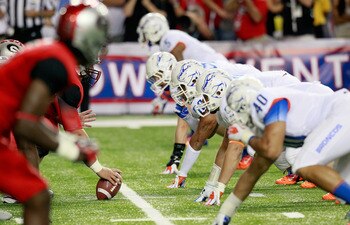 ATLANTA, GA - SEPTEMBER 03:  The Boise State Broncos defense faces off against the Georgia Bulldogs offense at Georgia Dome on September 3, 2011 in Atlanta, Georgia.  (Photo by Kevin C. Cox/Getty Images)