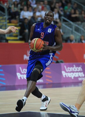LONDON, ENGLAND - AUGUST 21:  Luol Deng of Briatain in action during the LOCOG Test Event for London 2012 London International Basketball Invitational match between Great Britain and Australia at Basketball Arena on August 21, 2011 in London, England.  (P