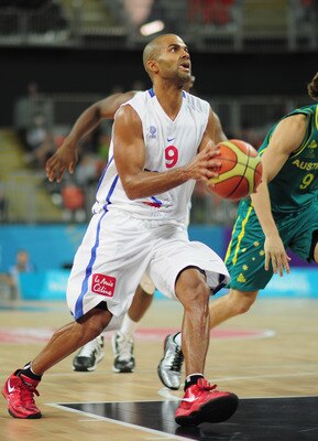 LONDON, ENGLAND - AUGUST 17:  Tony Parker of France in action during the London Prepares Series match between France and Australia at the Basketball Arena on August 17, 2011 in London, England.  (Photo by Shaun Botterill/Getty Images)