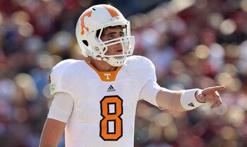 COLUMBIA, SC - OCTOBER 30:  Tyler Bray #8 of the Tennessee Volunteers against the South Carolina Gamecocks during their game at Williams-Brice Stadium on October 30, 2010 in Columbia, South Carolina.  (Photo by Streeter Lecka/Getty Images)