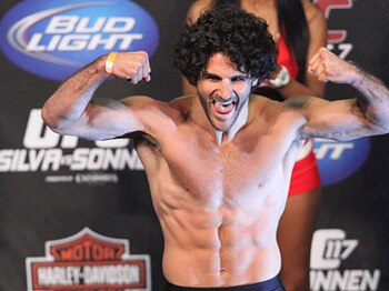 Brenneman-charlie-ufc117-1_display_image