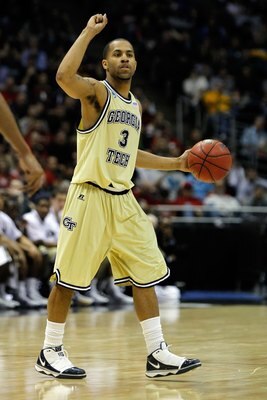 MILWAUKEE - MARCH 21:  Maurice Miller #3 of the Georgia Tech Yellow Jackets moves the ball against the Ohio State Buckeyes during the second round of the 2010 NCAA men's basketball tournament at the Bradley Center on March 21, 2010 in Milwaukee, Wisconsin