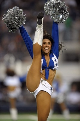 Cheerleader Swimsuits on Dallas Cowboys Cheerleaders  Best Pics Of The League S Hottest Squad