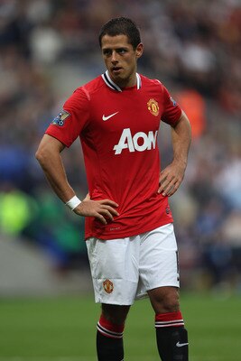 BOLTON, ENGLAND - SEPTEMBER 10:  Javier Hernandez of Manchester United during the Barclays Premier League at the Reebok Stadium on September 10, 2011 in Bolton, England.  (Photo by Michael Steele/Getty Images)
