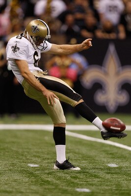NEW ORLEANS - OCTOBER 24:  Thomas Morstead #6 of the New Orleans Saints in action during the game against the Cleveland Browns at the Louisiana Superdome on October 24, 2010 in New Orleans, Louisiana.  (Photo by Chris Graythen/Getty Images)
