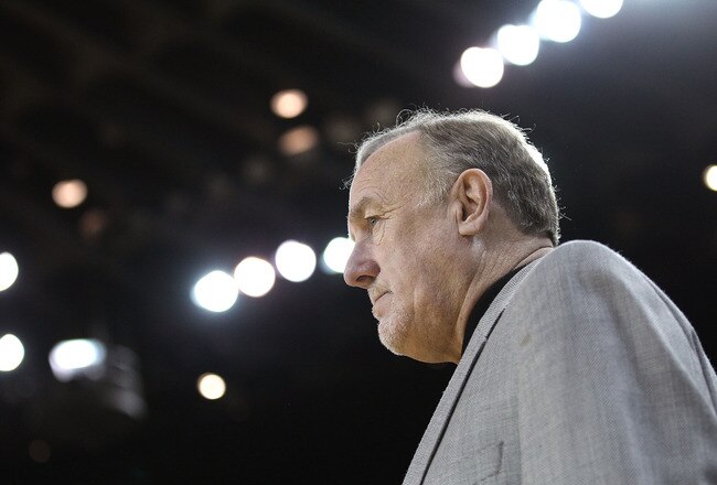 OAKLAND, CA - DECEMBER 20:  Head coach Rick Adelman of the Houston Rockets talks to his team during their game against the Golden State Warriors at Oracle Arena on December 20, 2010 in Oakland, California. NOTE TO USER: User expressly acknowledges and agr