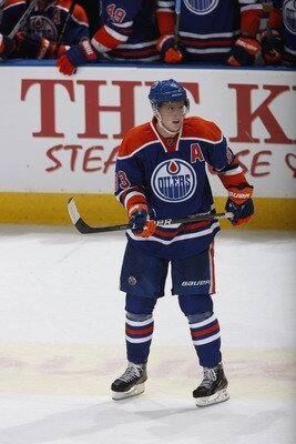 EDMONTON, CANADA - OCTOBER 7: Ales Hemsky #83 of the Edmonton Oilers skates against the Calgary Flames on October 7, 2010 at Rexall Place in Edmonton, Alberta, Canada. (Photo by Dale MacMillan/Getty Images)